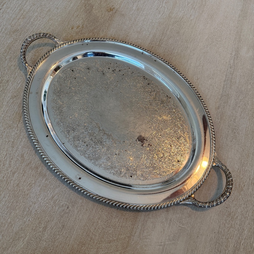 Vintage Silverplate Tray with Handles – Wm Rogers 17”